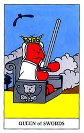 Lá Queen of Swords trong bộ Gummy Bear Tarot