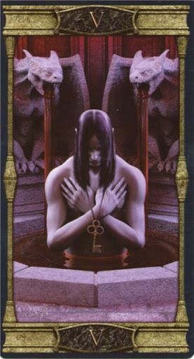 Ý nghĩa lá V. The Hierophant trong bộ bài Vampires Tarot of the Eternal Night