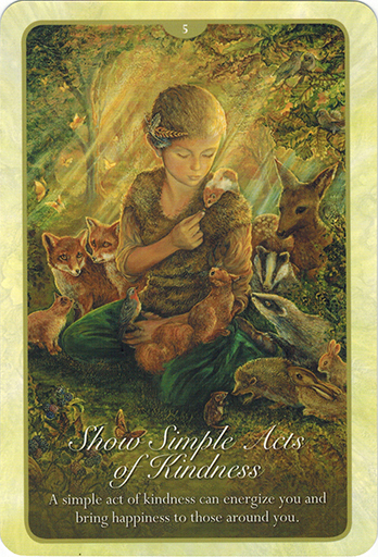Ý nghĩa lá 5. Show Simple Acts of Kindness trong bộ bài Whispers of Love Oracle Cards