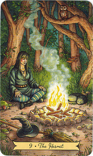 Ý nghĩa lá 9. The Hermit trong bộ bài Everyday Witch Tarot
