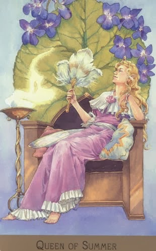 Lá Queen of Summer – Victorian Fairy Tarot