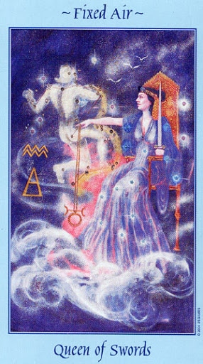 Lá Queen of Swords - Celestial Tarot