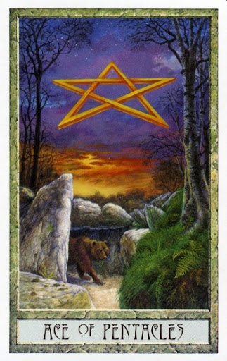 Ý nghĩa lá Ace of Pentacles trong bộ Druidcraft Tarot