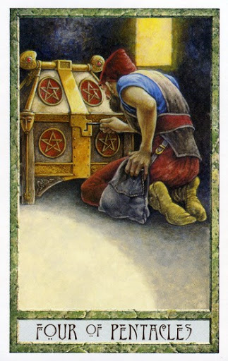 Ý nghĩa lá Four of Pentacles trong bộ Druidcraft Tarot