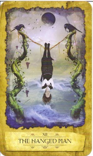 Ý nghĩa lá The Hanged Man trong bộ Mystic Dreamer Tarot
