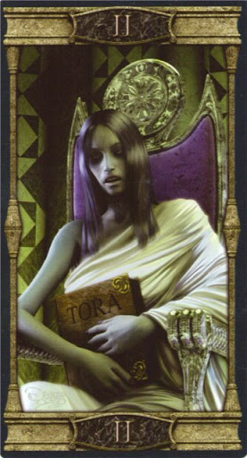 Ý nghĩa lá II. The High Priestess trong bộ bài Vampires Tarot of the Eternal Night
