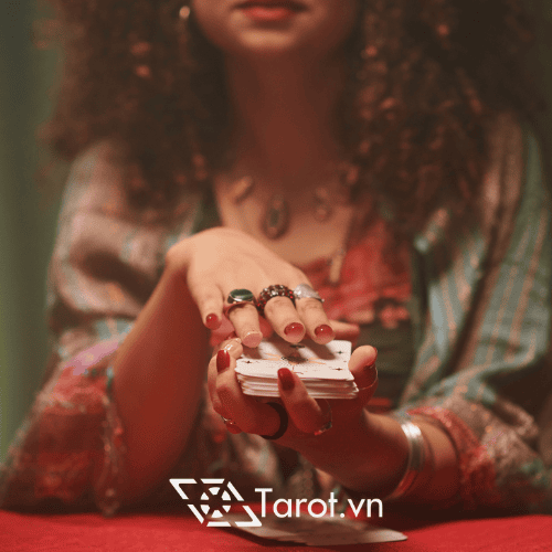 Việc Xem Bài Tarot Sẽ Không Còn Quan Trọng Tính Đúng/Sai Khi… 2 Việc Xem Bài Tarot Sẽ Không Còn Quan Trọng Tính Đúng/Sai Khi… 2